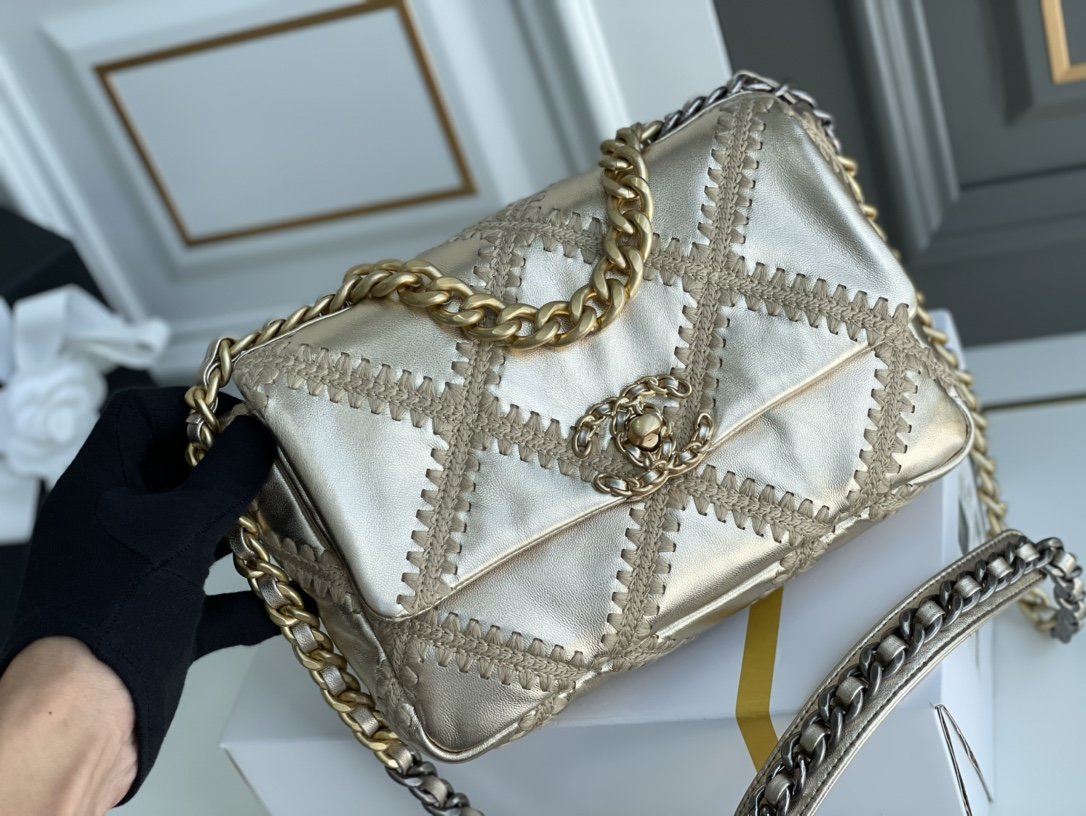 Chanel 19 Bags